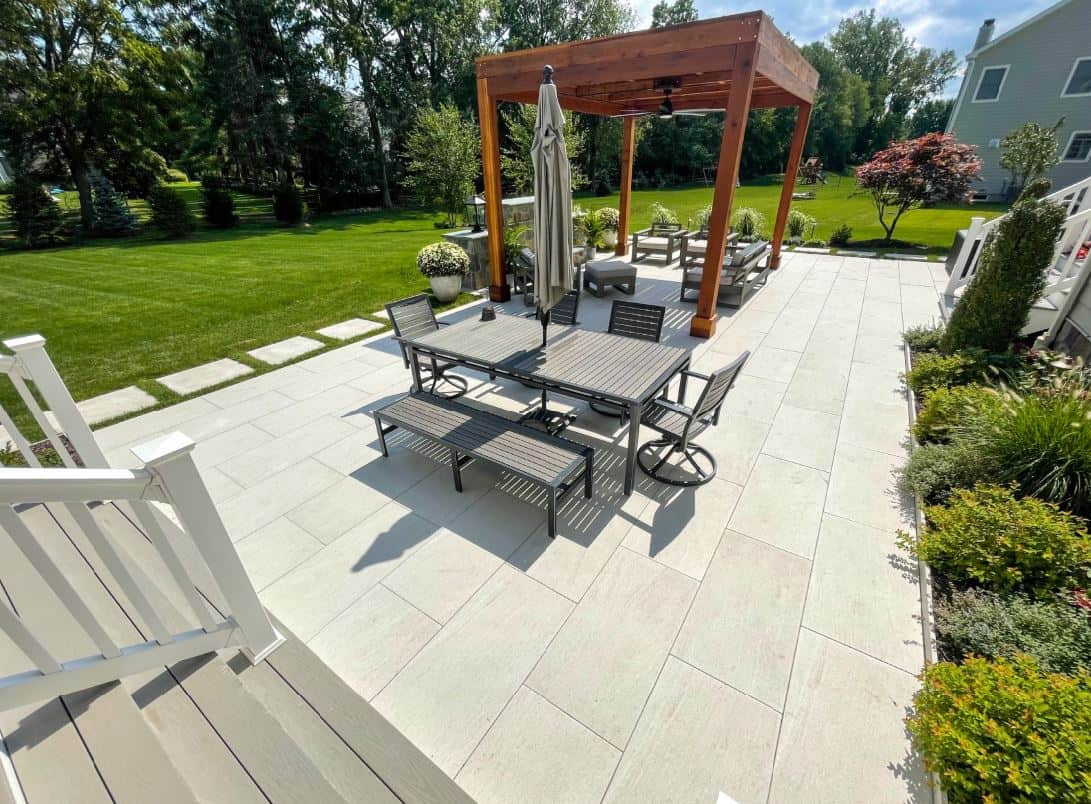 Porcelain Pavers vs Concrete Pavers Which is best for your?