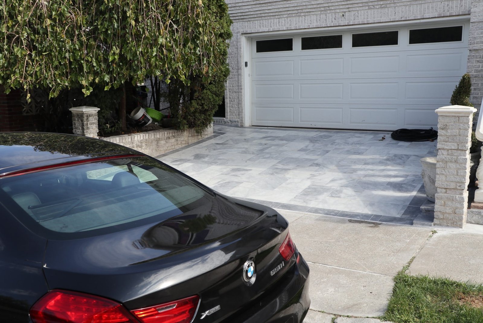 marble drive pavers