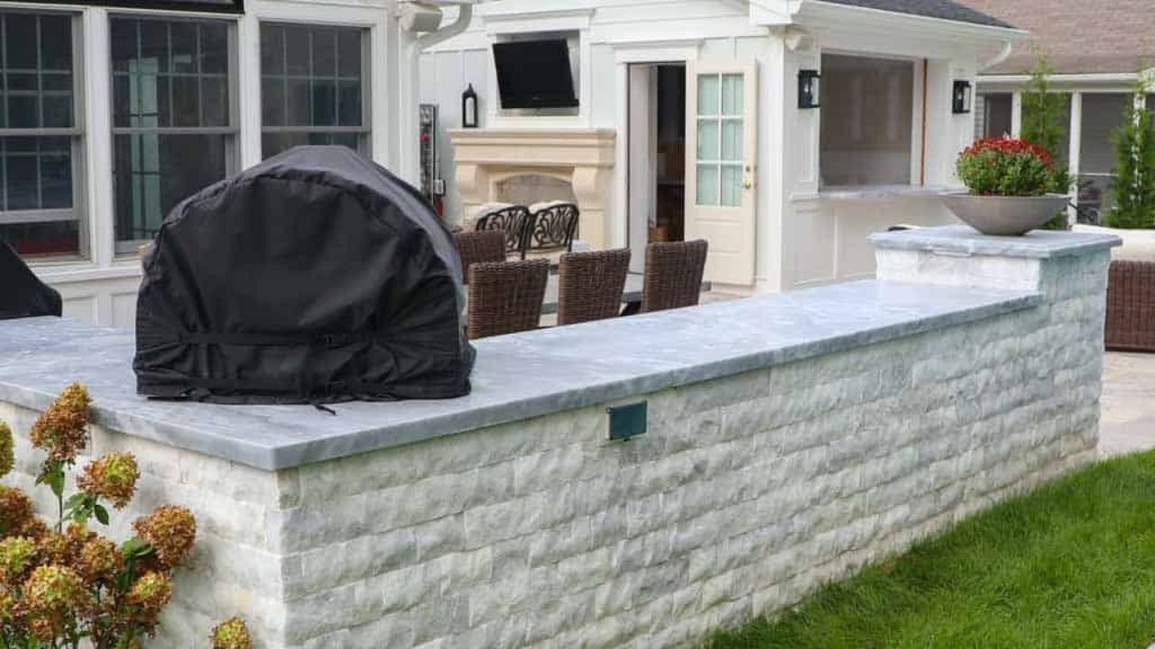 How to Maintain the Outdoor Kitchen Countertops