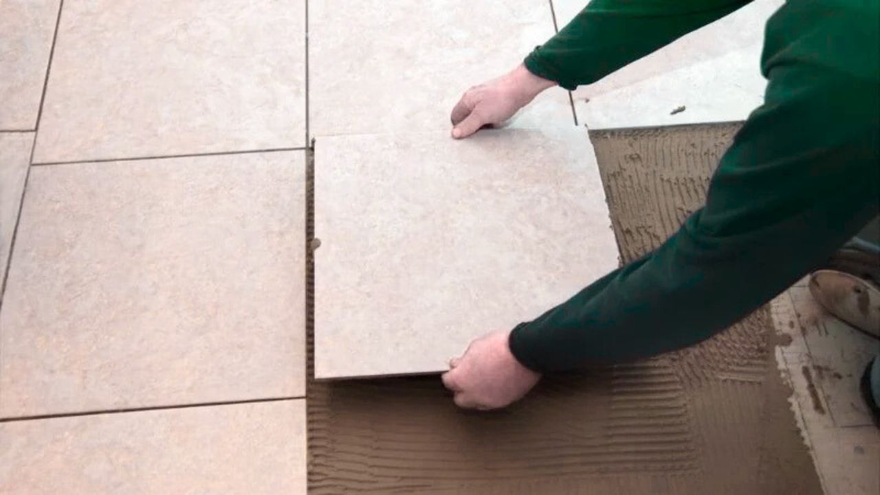 How to lay ceramic tile