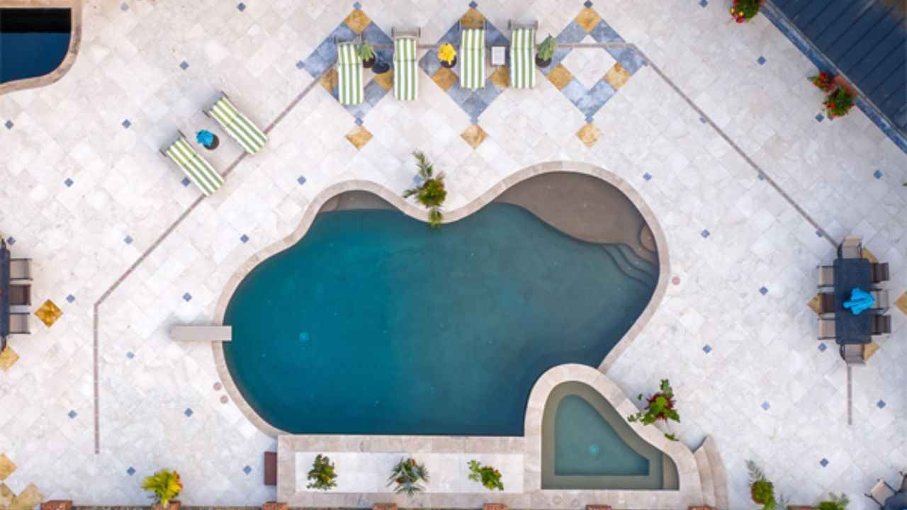 Creama Marble Bullnose Pool Coping