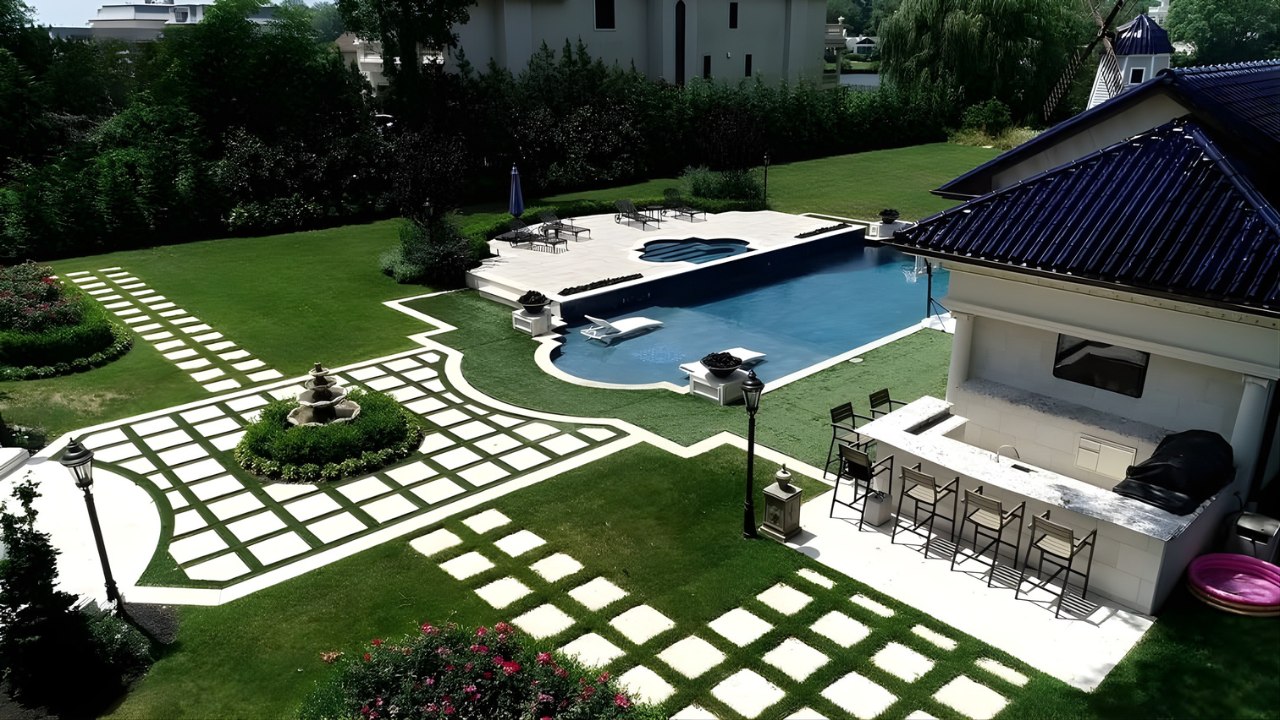 10 Garden Pathway Ideas with Natural Stone & Porcelain Pavers