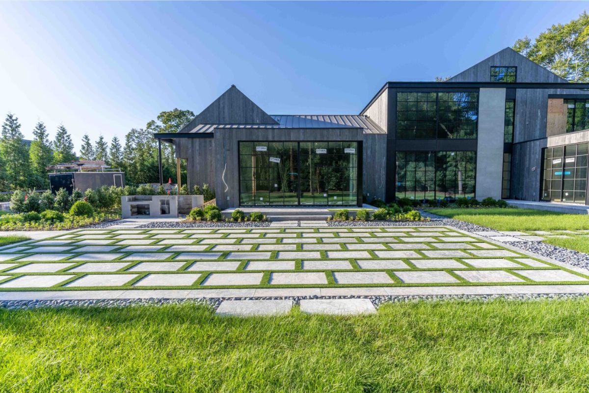 Benefits of using natural stone pavers