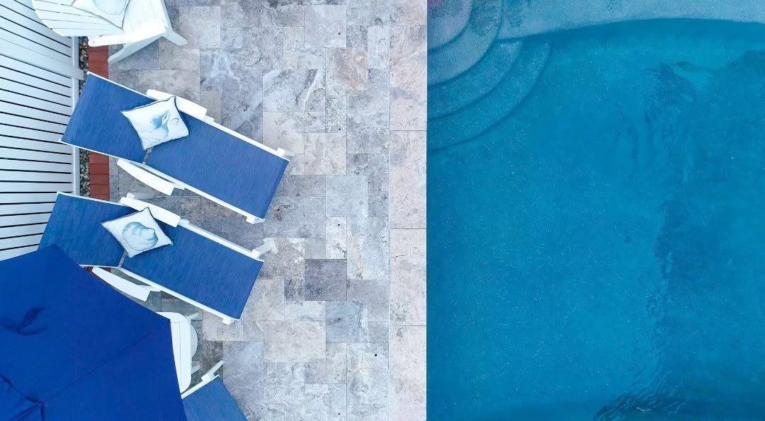 Silver Travertine Pool Coping and French Cut Travertine Pattern