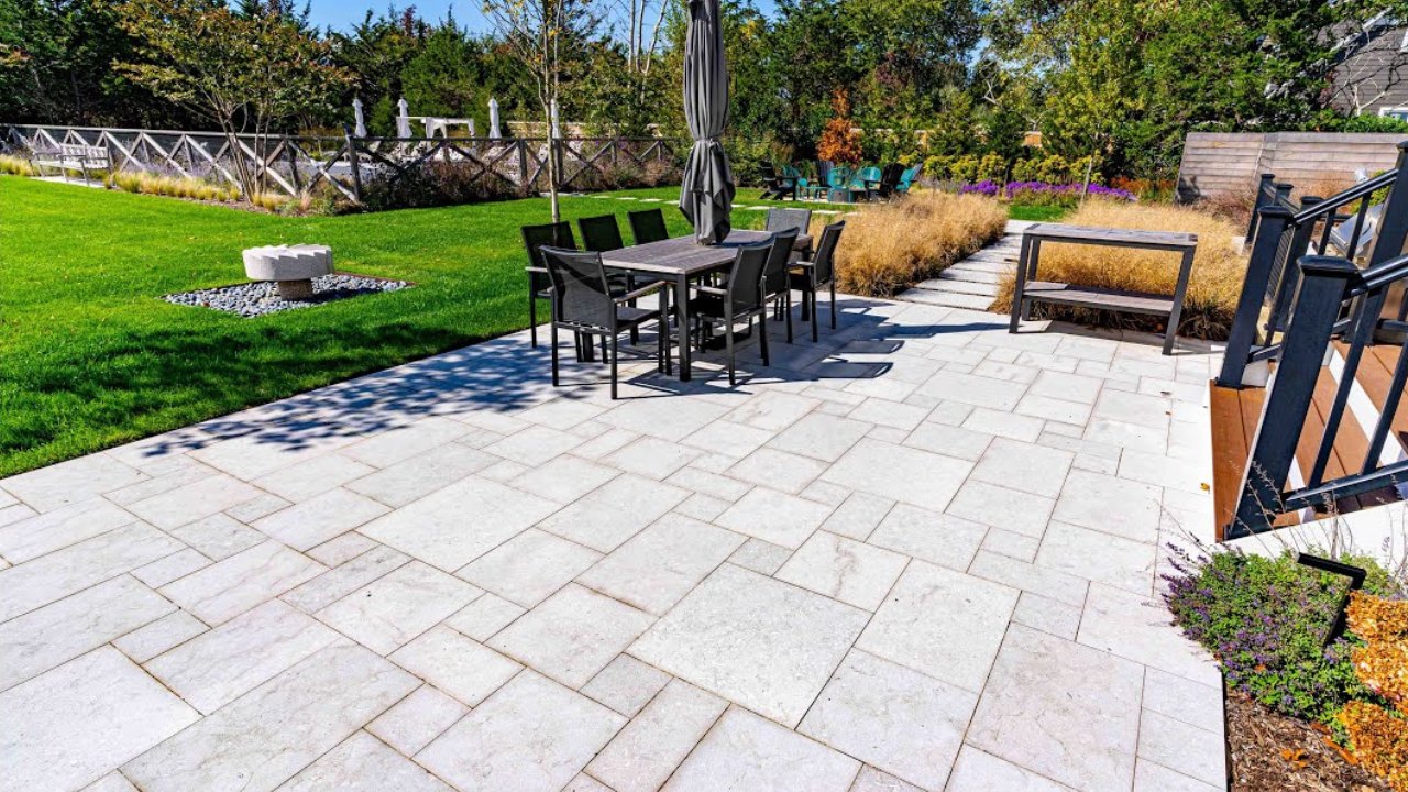Stack Bond Paver Pattern