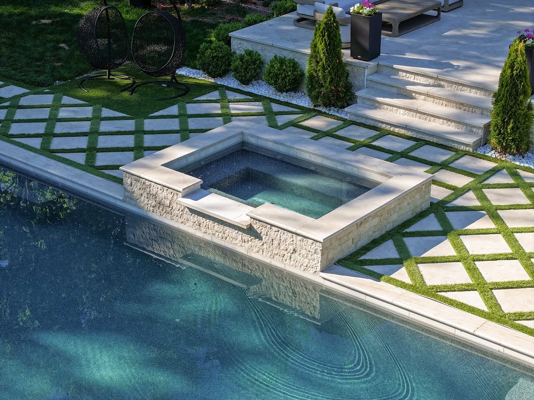 7 Stunning Modern Pool Deck Designs Using Natural Stone Pool Deck Pavers with Grass in Between Design