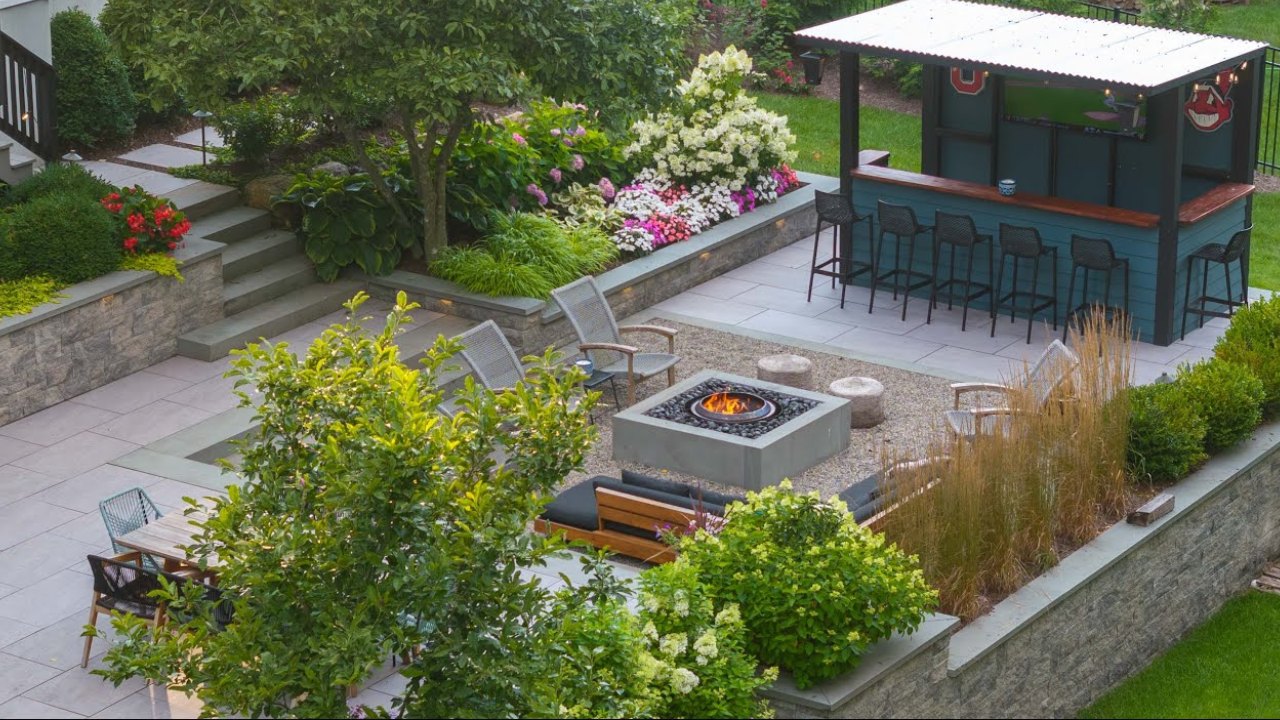 Why Porcelain Pavers Are Better For Modern Patios