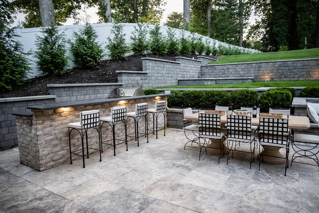 L Shape Patio Layout using Manhattan Silver Travertine Pavers in East Coast