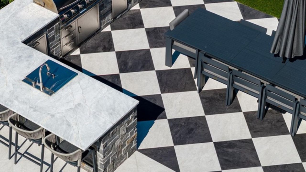 Use Multi-Level Paver Design to Define Activity Zones