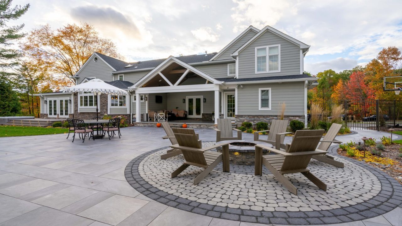 Creative Border Ideas to Elevate Any Patio or Walkway