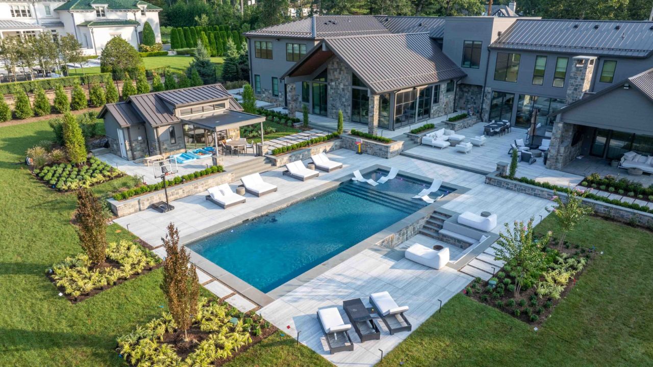 How to Match Your Exterior Color Palette With the Right Pavers