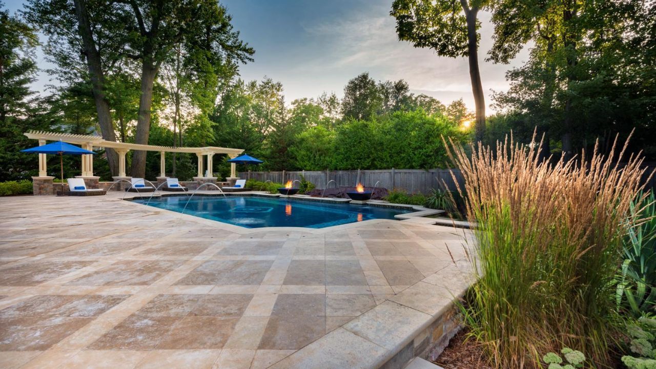 Monochrome Walnut Travertine for Pool Deck